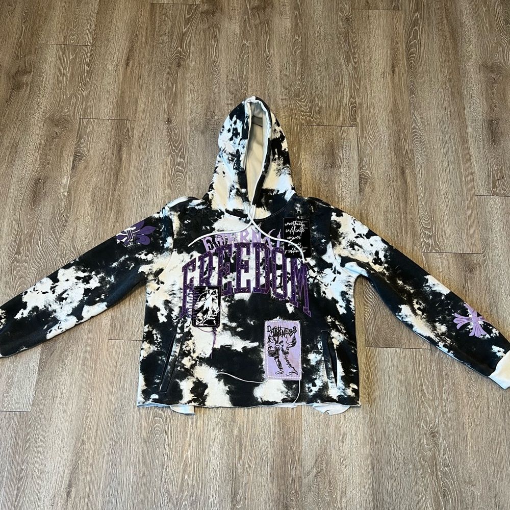 Black and White Tie-Dye Crewneck Sweater